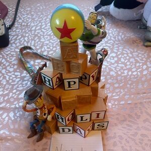 Disney Toy Story Woody and Buzz Block Tower